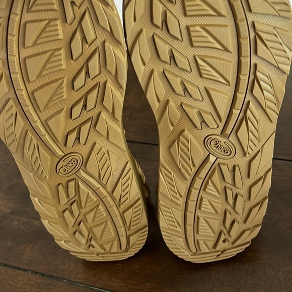 NW0T Chaco Men’s Z 1 Curry Classic Sandal Size 13. main image 4
